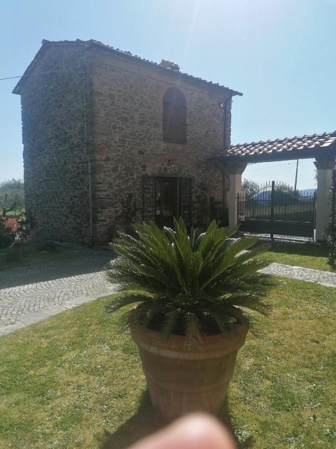 Casina In Pietra Villa Pistoia Luaran gambar